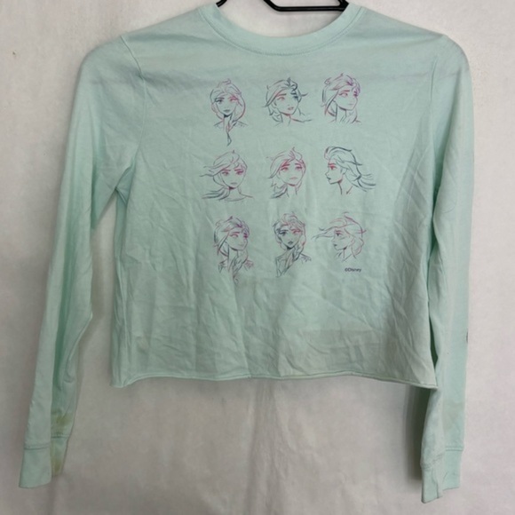 5/$25 Abercrombie kids frozen long sleeve tee 9/10 - Picture 1 of 4